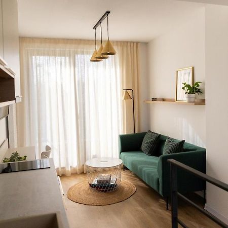 אוטופן Studio 8 I One Bedroom Apartment I Airport I Therme מראה חיצוני תמונה