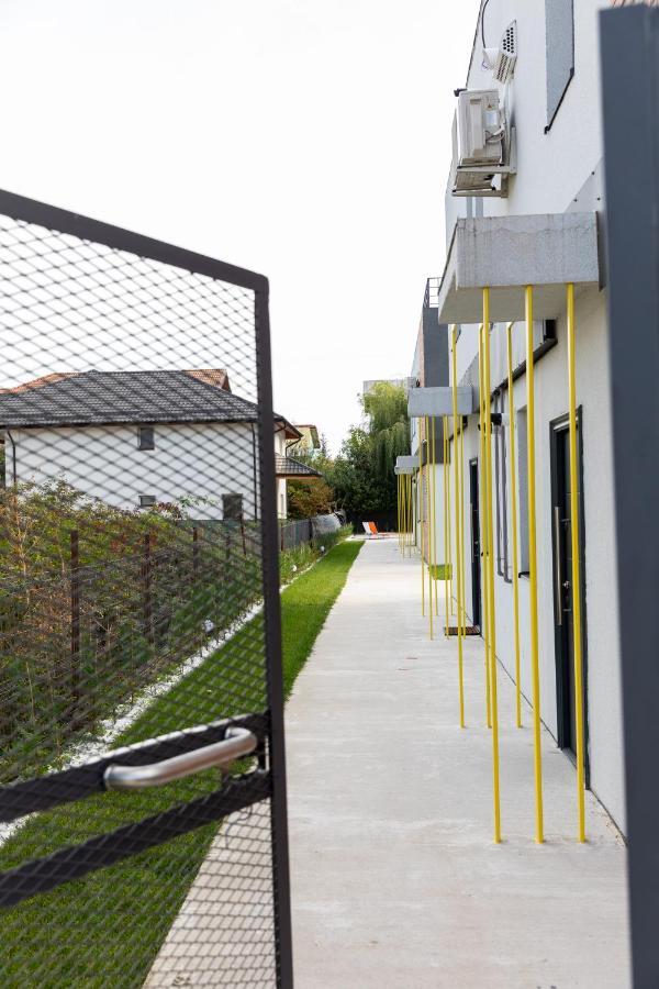 אוטופן Studio 8 I One Bedroom Apartment I Airport I Therme מראה חיצוני תמונה